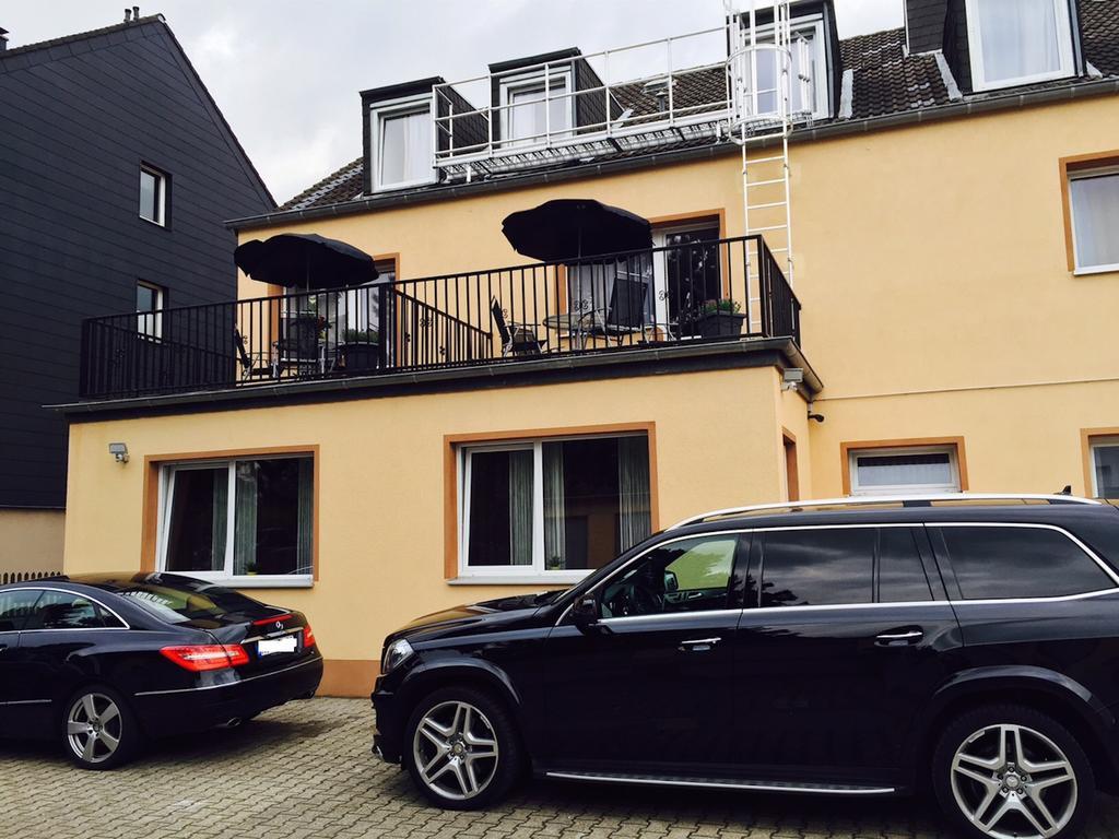 Hotel Platinium Aachen Bagian luar foto