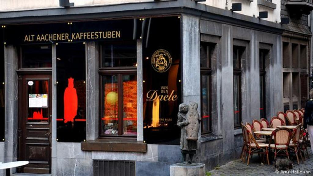 Hotel Platinium Aachen Bagian luar foto